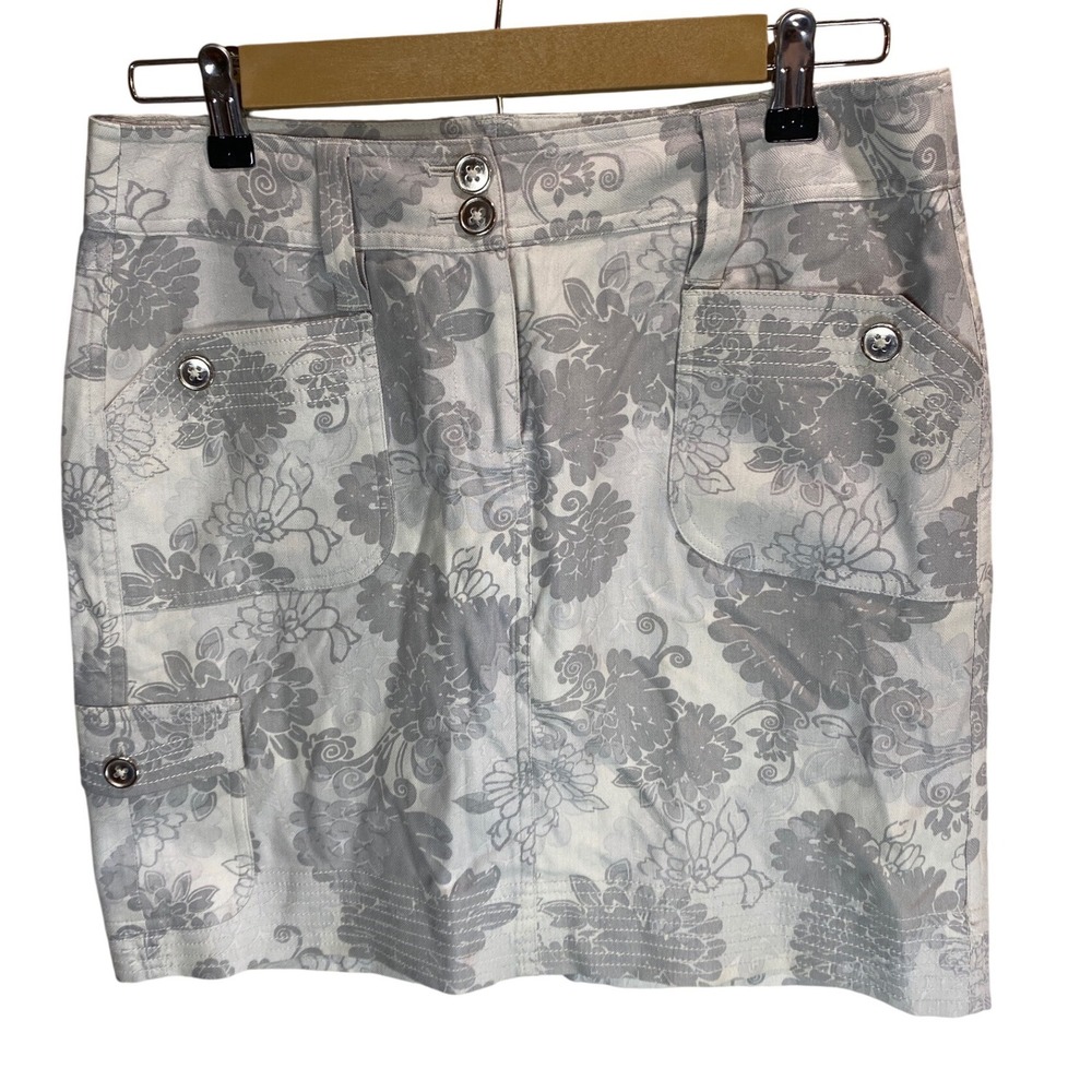 White House Black Market 100%‎ Silk Floral Utility Mini Skirt Grey White Size 4